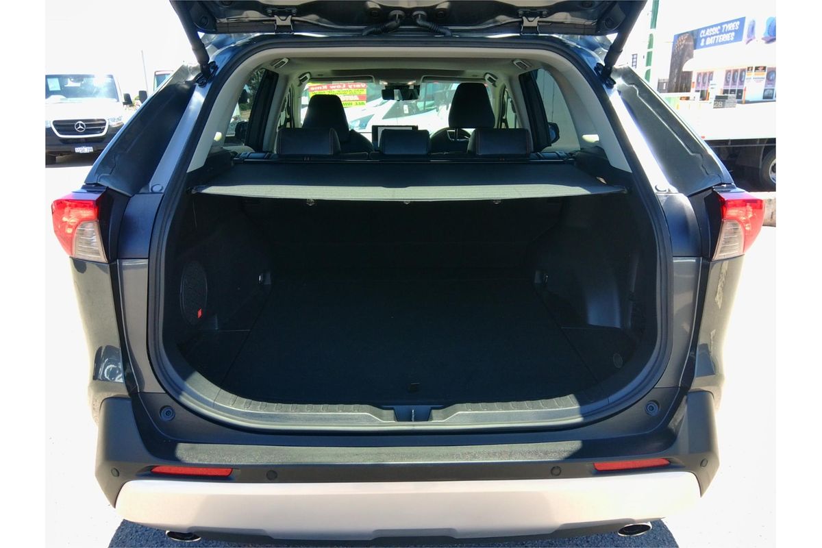 2025 Toyota RAV4 Edge AXAH54R