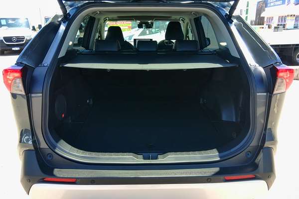 2025 Toyota RAV4 Edge AXAH54R