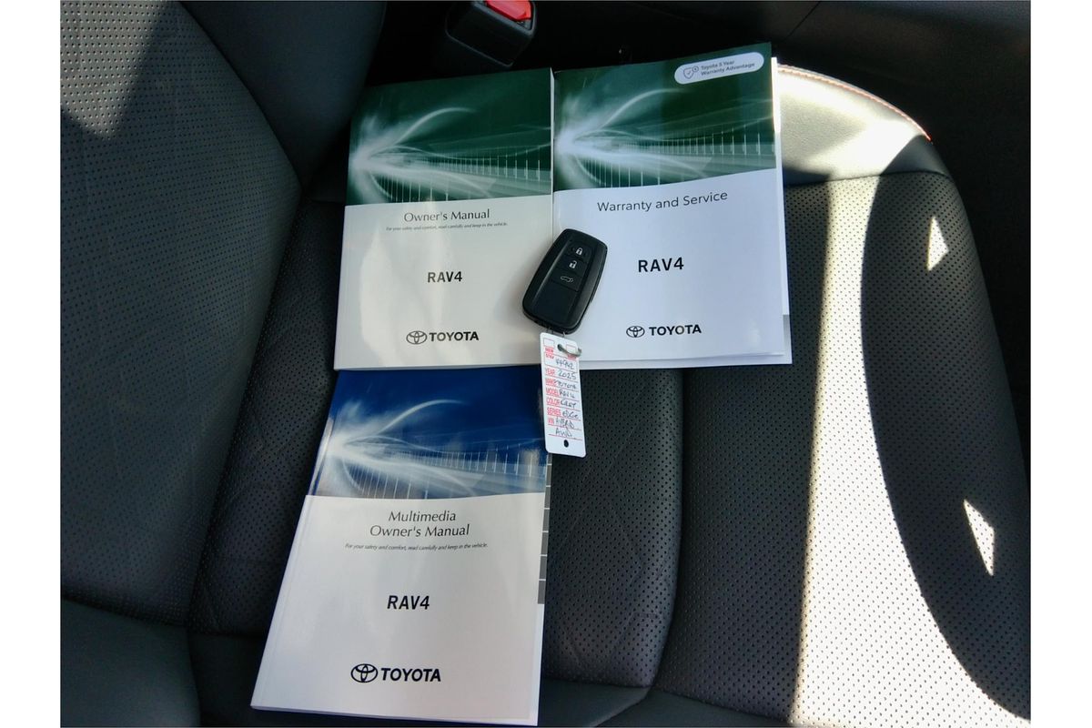 2025 Toyota RAV4 Edge AXAH54R