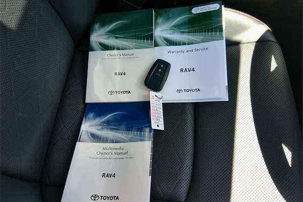 2025 Toyota RAV4 Edge AXAH54R