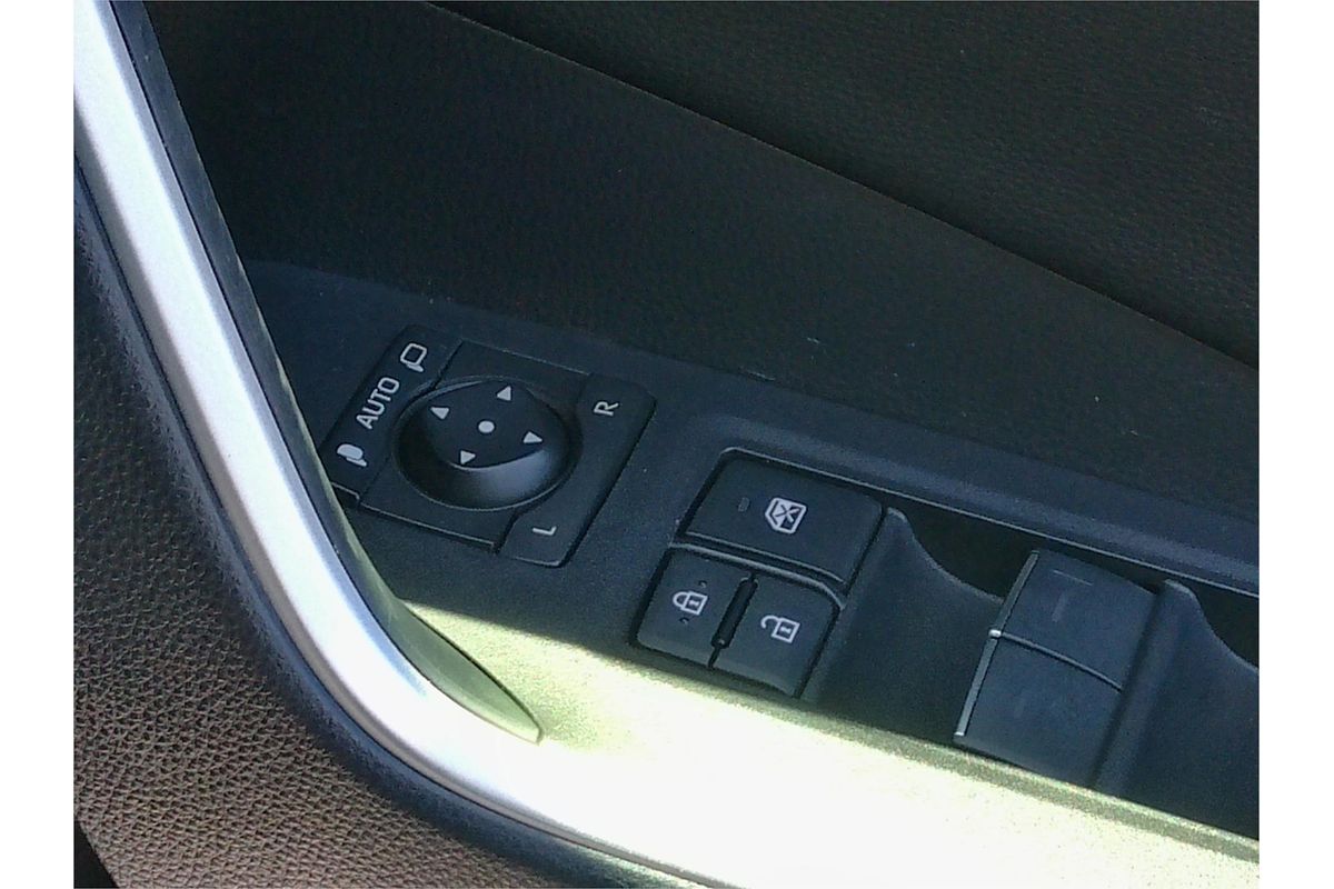 2025 Toyota RAV4 Edge AXAH54R