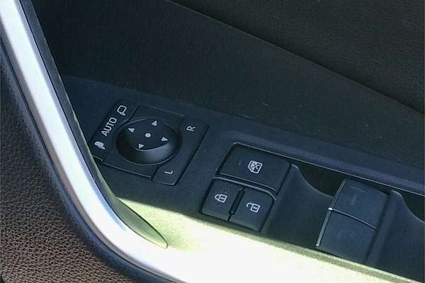 2025 Toyota RAV4 Edge AXAH54R