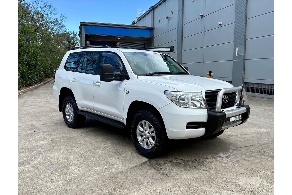 2011 Toyota Landcruiser GXL VDJ200R 09 UPGRADE