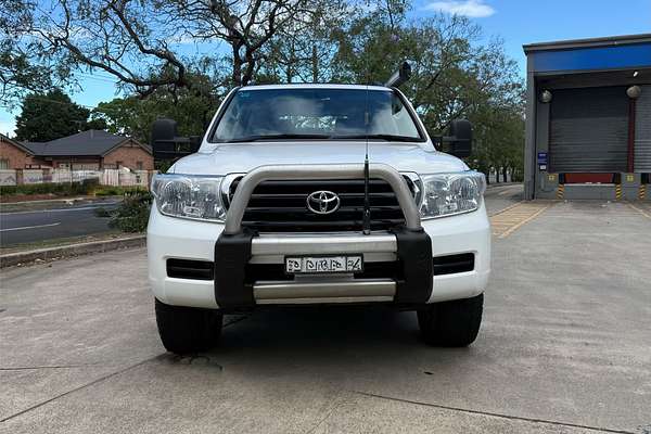 2011 Toyota Landcruiser GXL VDJ200R 09 UPGRADE
