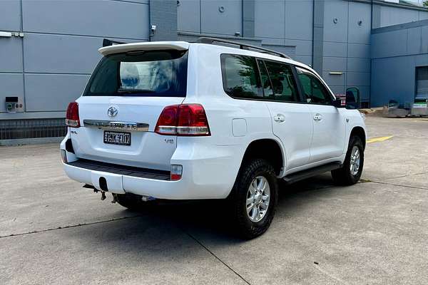 2011 Toyota Landcruiser GXL VDJ200R 09 UPGRADE