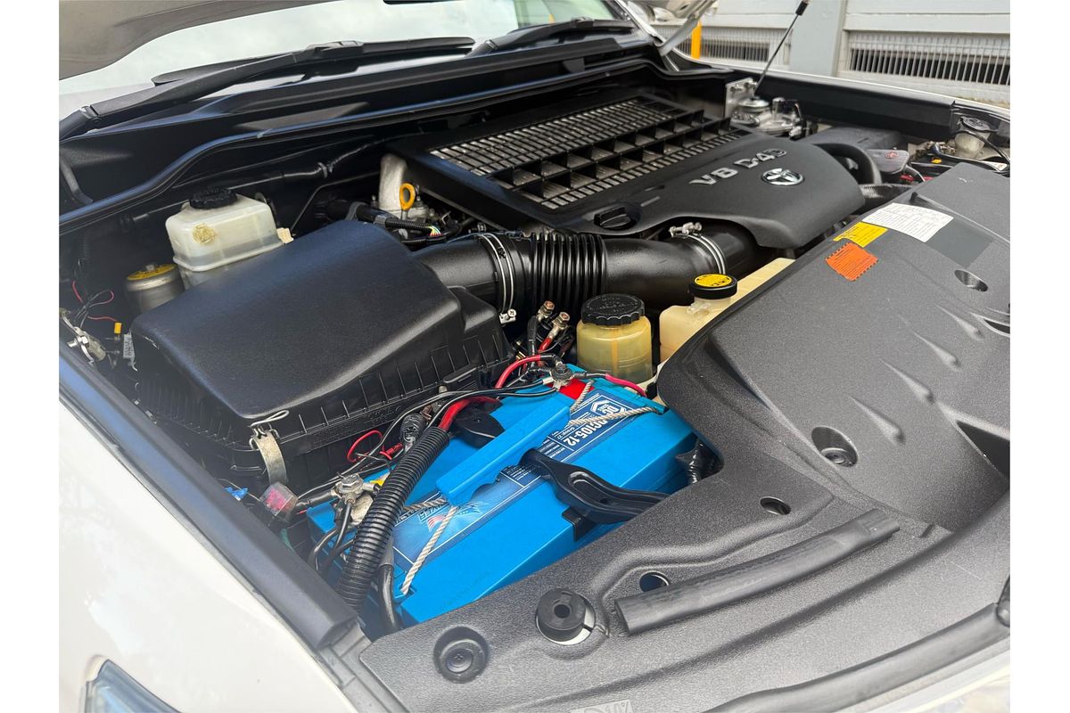 2011 Toyota Landcruiser GXL VDJ200R 09 UPGRADE