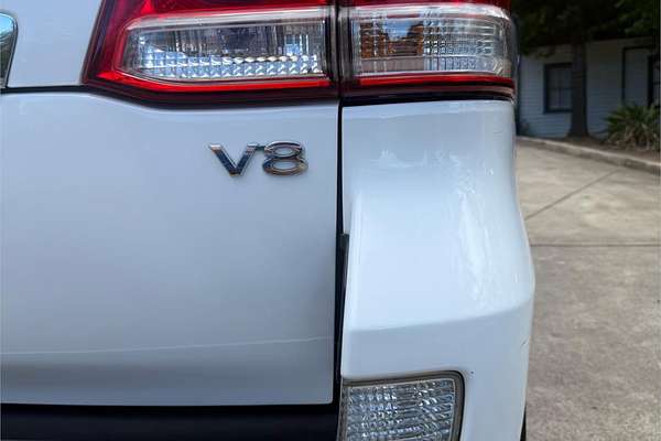 2011 Toyota Landcruiser GXL VDJ200R 09 UPGRADE