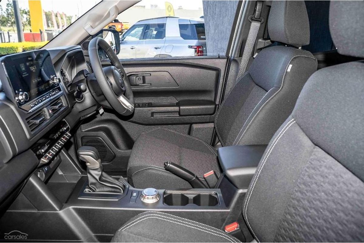 2025 Mitsubishi Triton GLX-R MV 4X4