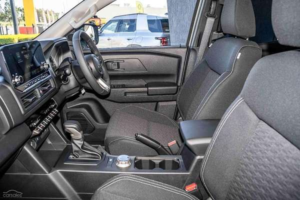 2025 Mitsubishi Triton GLX-R MV 4X4