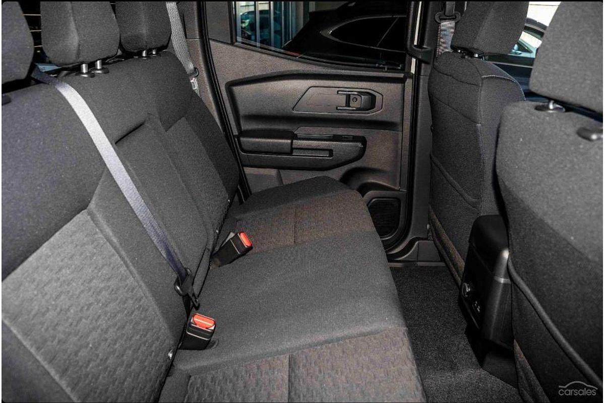 2025 Mitsubishi Triton GLX-R MV 4X4