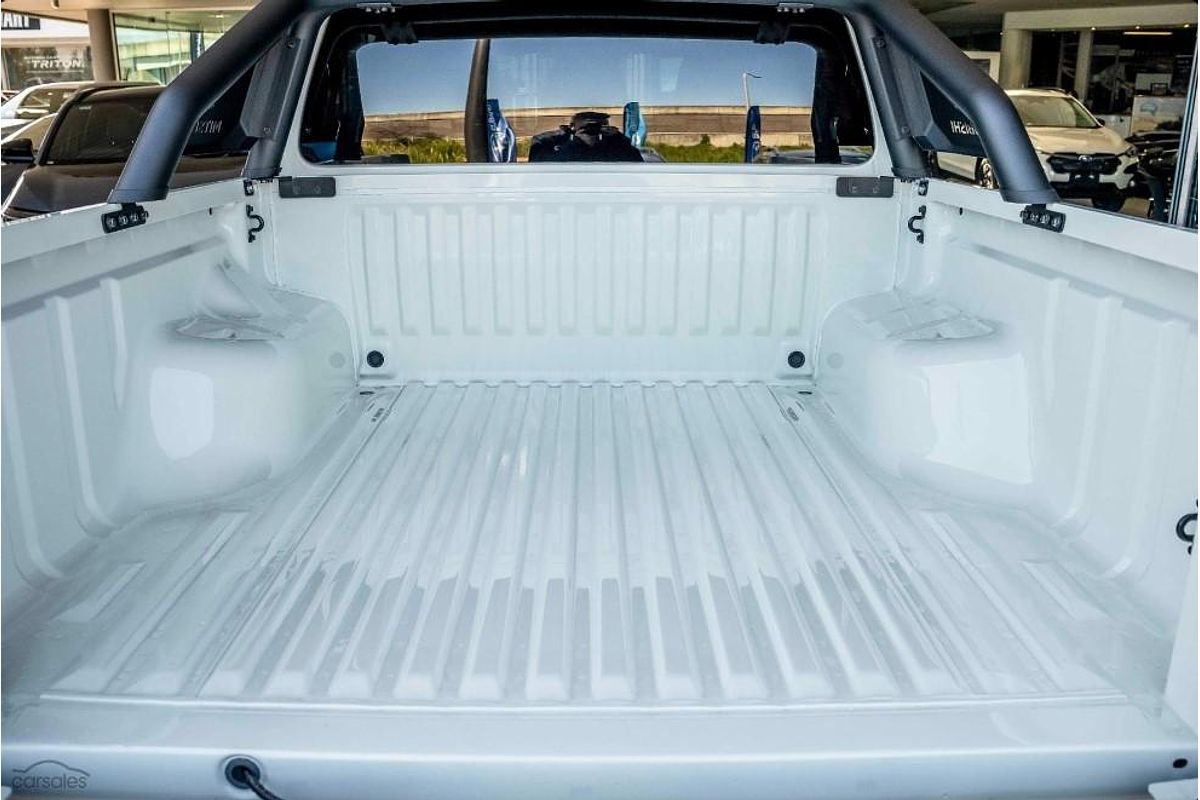 2025 Mitsubishi Triton GLX-R MV 4X4