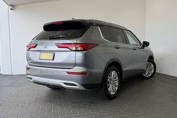 2023 Mitsubishi Outlander LS 7 SEAT (2WD) ZM MY23