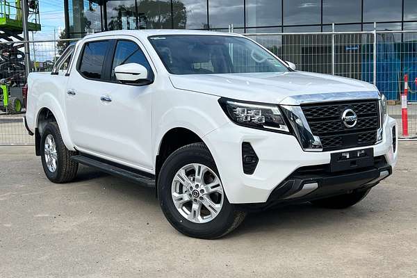 2025 Nissan Navara ST D23 4X4