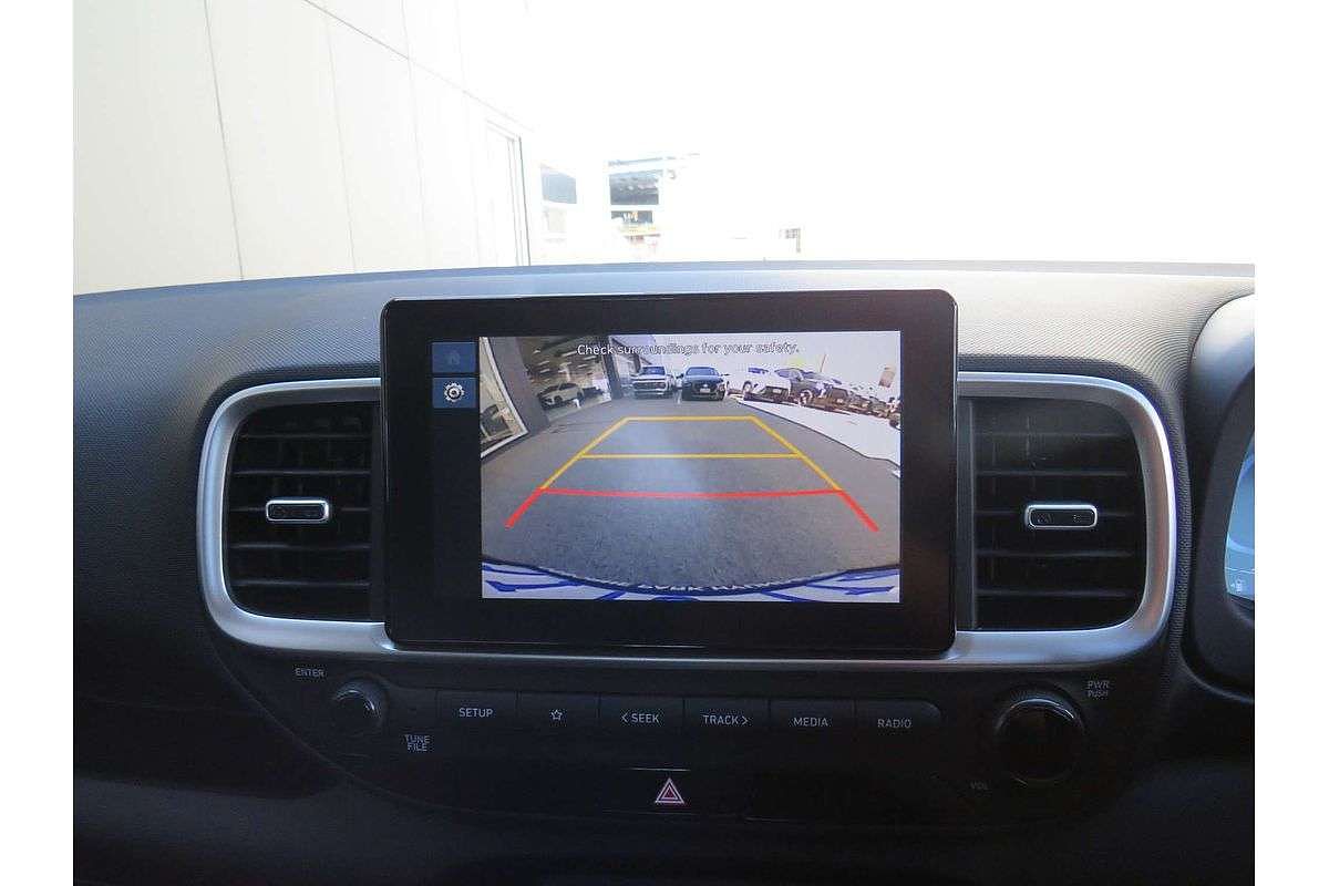 2025 Hyundai Venue  QX.V5