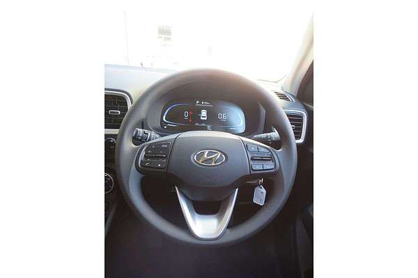 2025 Hyundai Venue  QX.V5