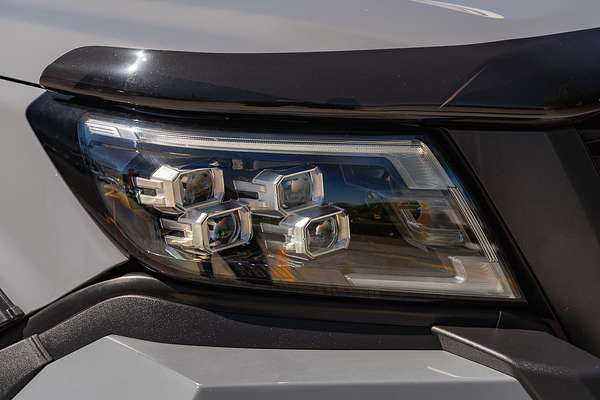2024 Nissan Navara PRO-4X Warrior D23 4X4
