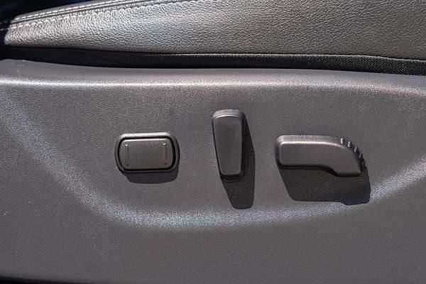 2024 Nissan Navara PRO-4X Warrior D23 4X4