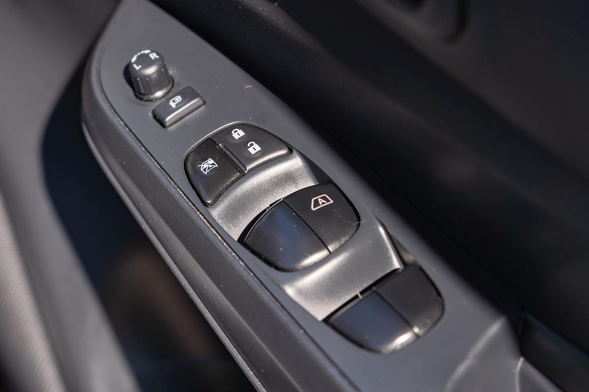 2024 Nissan Navara PRO-4X Warrior D23 4X4