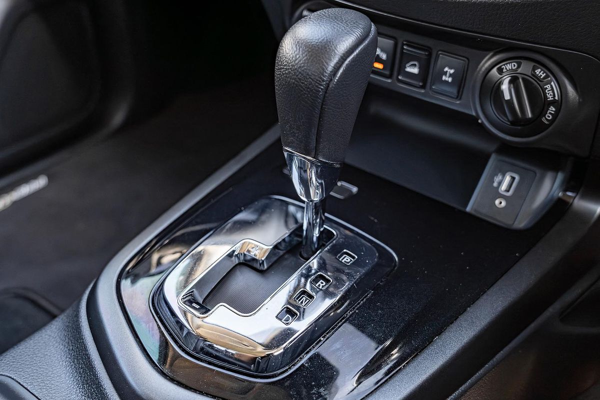 2024 Nissan Navara PRO-4X Warrior D23 4X4