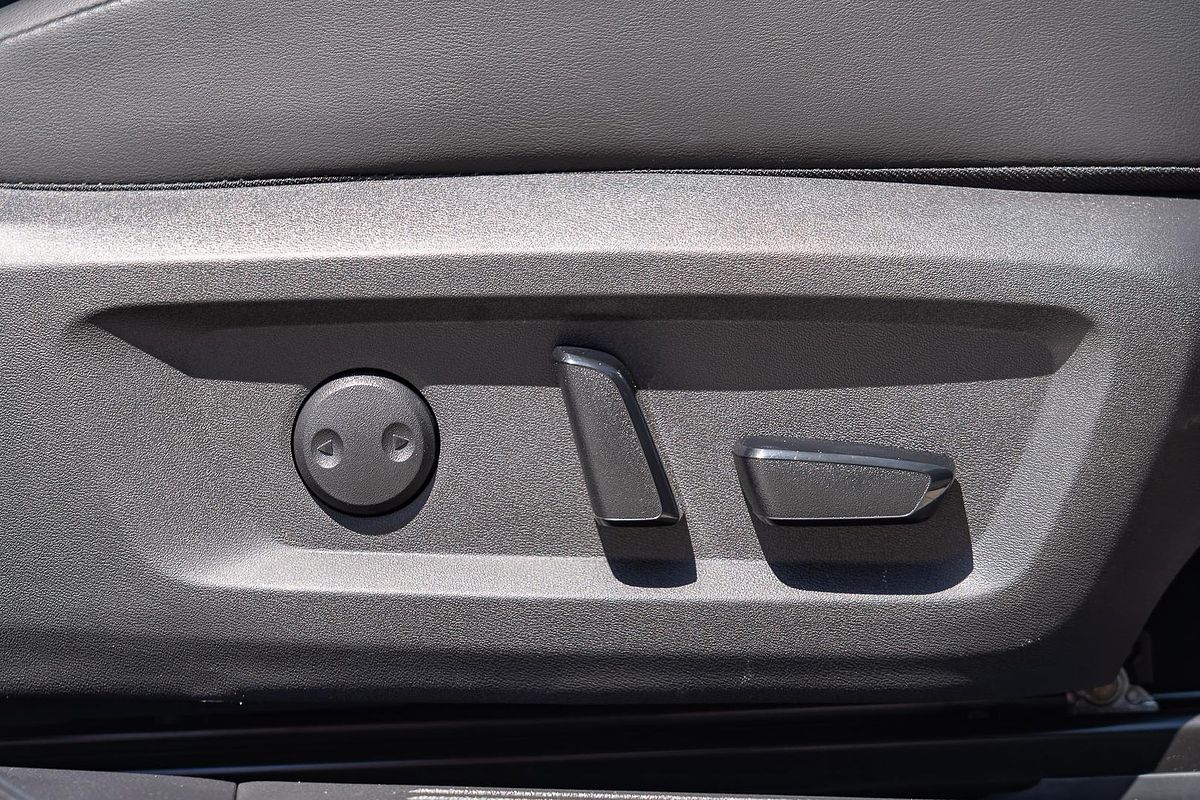 2025 Nissan X-TRAIL ST-L T33