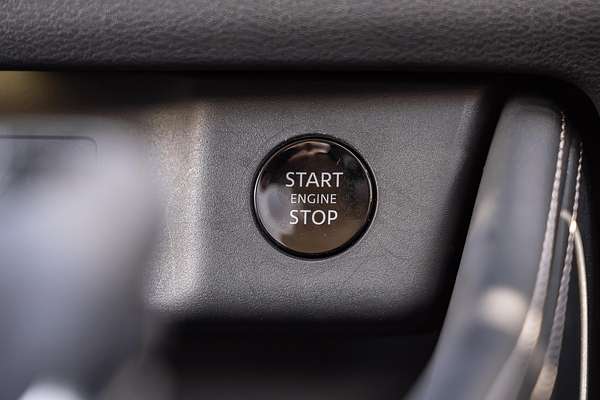 2025 Nissan X-TRAIL ST-L T33