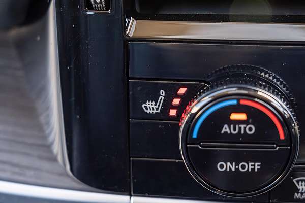 2025 Nissan X-TRAIL ST-L T33