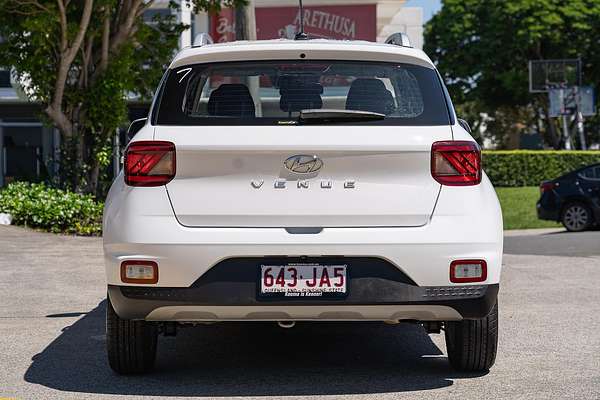 2024 Hyundai Venue Elite QX.V5