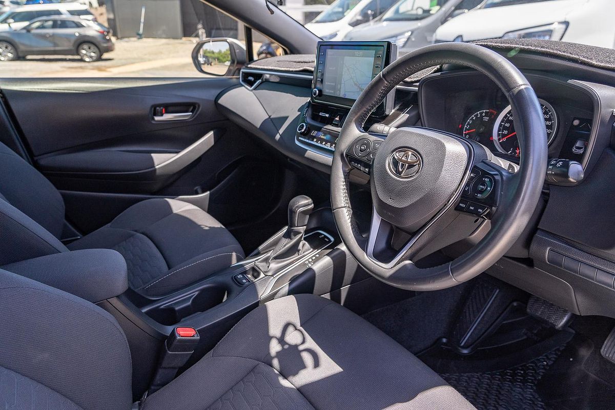 2021 Toyota Corolla SX MZEA12R