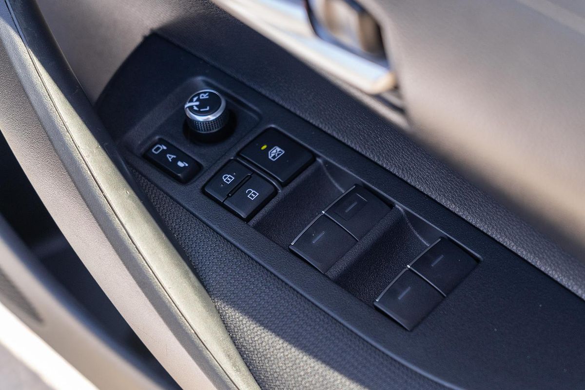 2021 Toyota Corolla SX MZEA12R