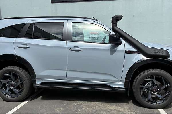 2025 Isuzu MU-X X-TERRAIN