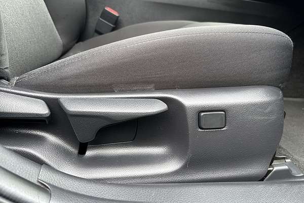 2019 Toyota Camry Ascent AXVH71R