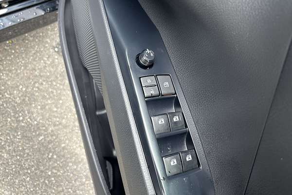 2019 Toyota Camry Ascent AXVH71R