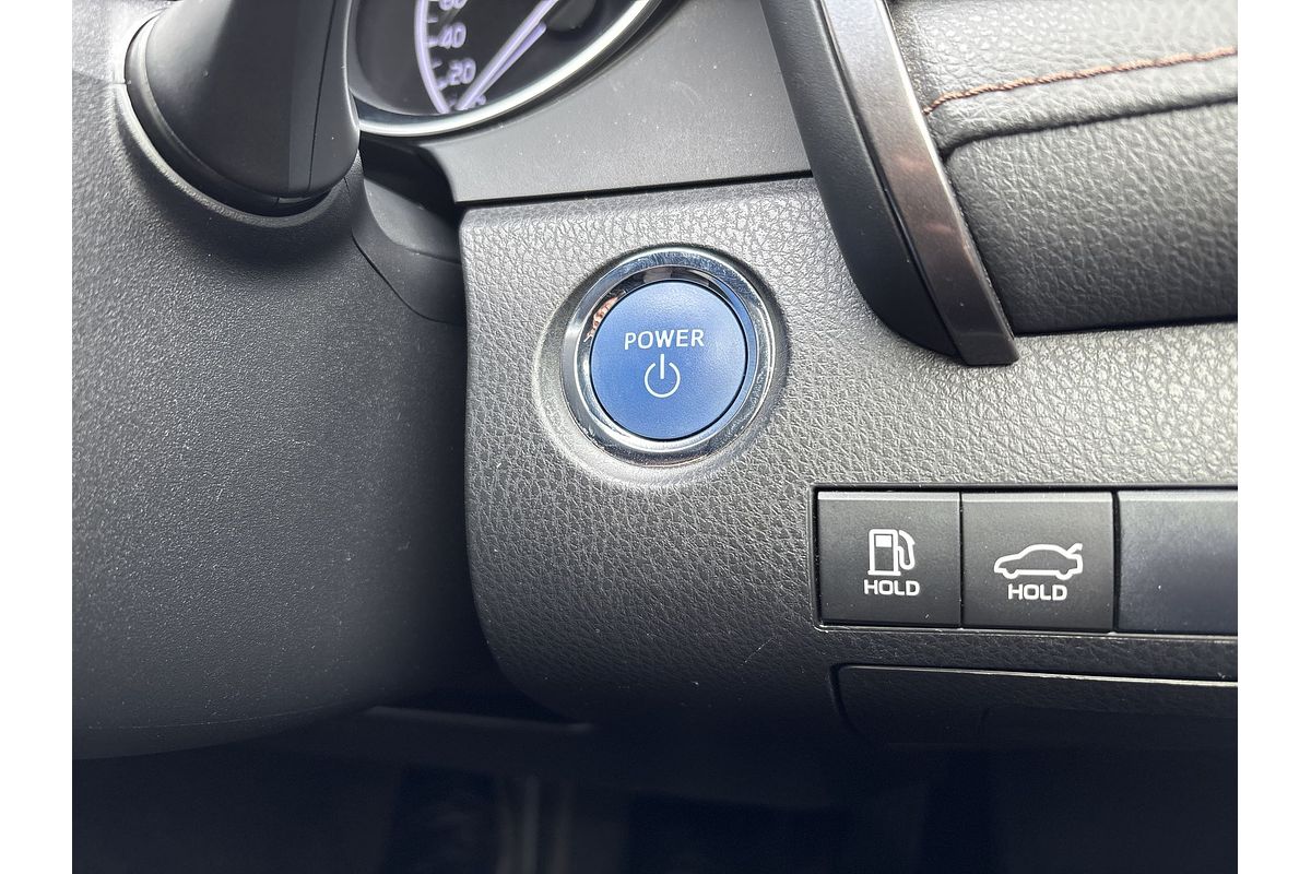 2019 Toyota Camry Ascent AXVH71R