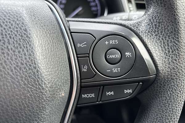 2019 Toyota Camry Ascent AXVH71R