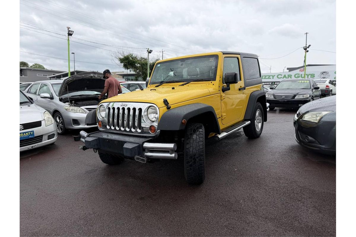 2010 Jeep WRANGLER RENEGADE (4x4) JK MY09