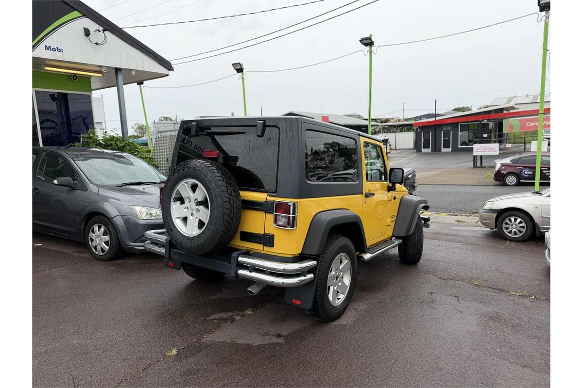 2010 Jeep WRANGLER RENEGADE (4x4) JK MY09
