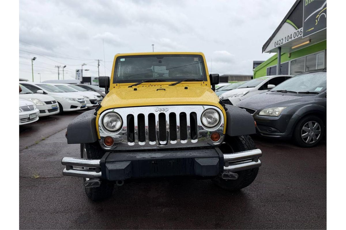 2010 Jeep WRANGLER RENEGADE (4x4) JK MY09