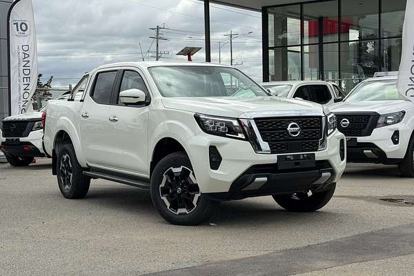 2025 Nissan Navara ST D23 4X4