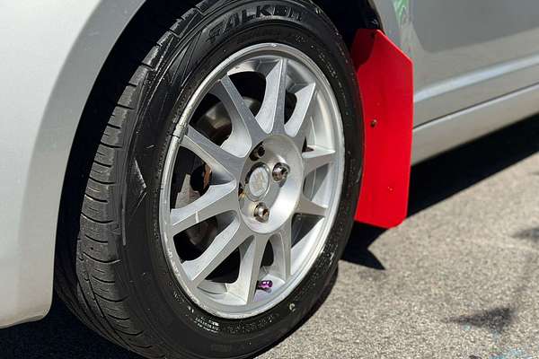 2010 Suzuki Swift  RS415