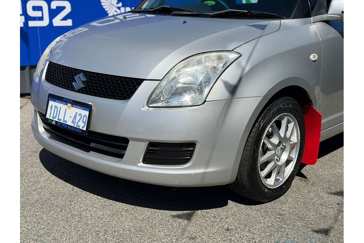 2010 Suzuki Swift  RS415