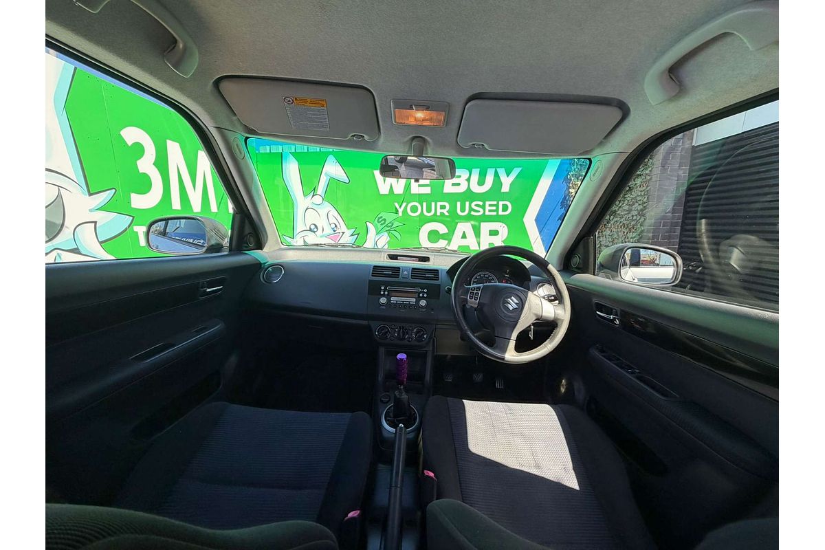 2010 Suzuki Swift  RS415