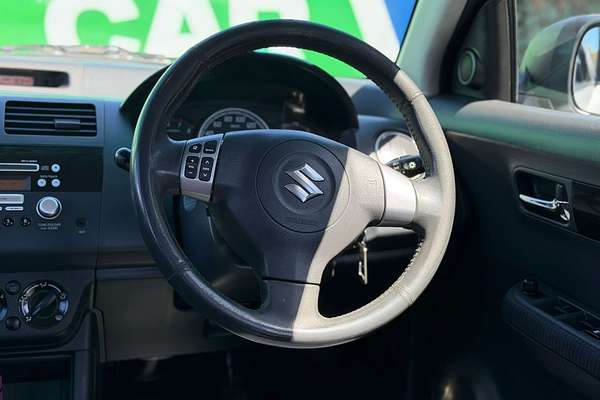 2010 Suzuki Swift  RS415