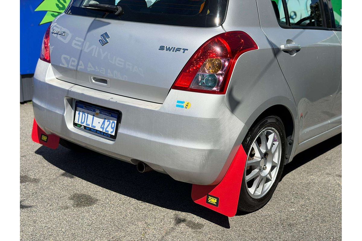 2010 Suzuki Swift  RS415