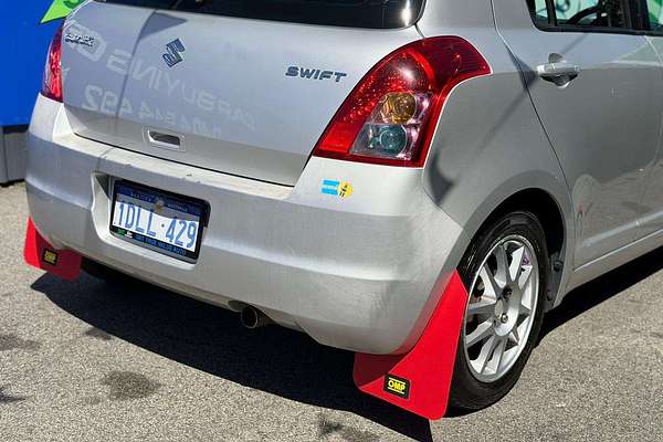 2010 Suzuki Swift  RS415