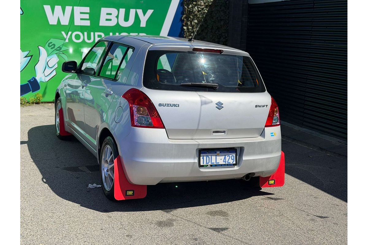 2010 Suzuki Swift  RS415