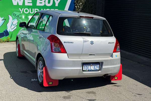 2010 Suzuki Swift  RS415