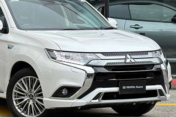 2021 Mitsubishi Outlander PHEV ES ZL
