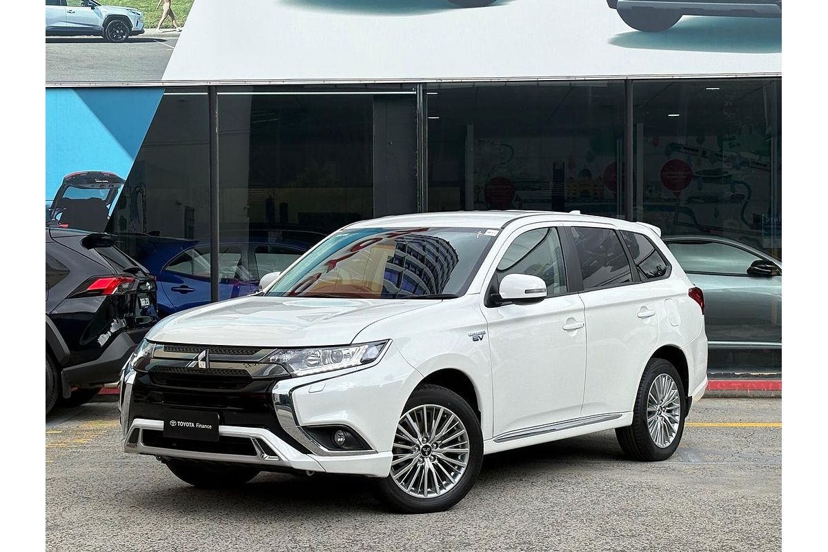 2021 Mitsubishi Outlander PHEV ES ZL