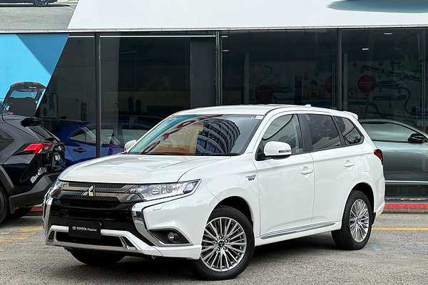 2021 Mitsubishi Outlander PHEV ES ZL