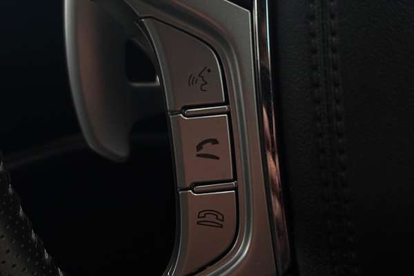 2021 Mitsubishi Outlander PHEV ES ZL